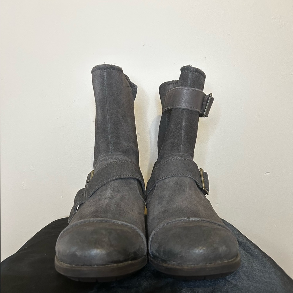 Ugg 'Lancing' Harness Boot New Without Box Size 1… - image 1